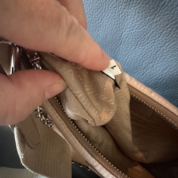 Prada Reedition 2005 - Picture 10 of 16